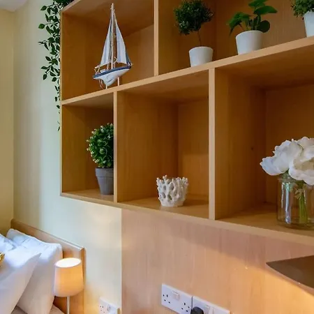 Holiday home 122 - Large Duplex With Parking By Shortstays Galway